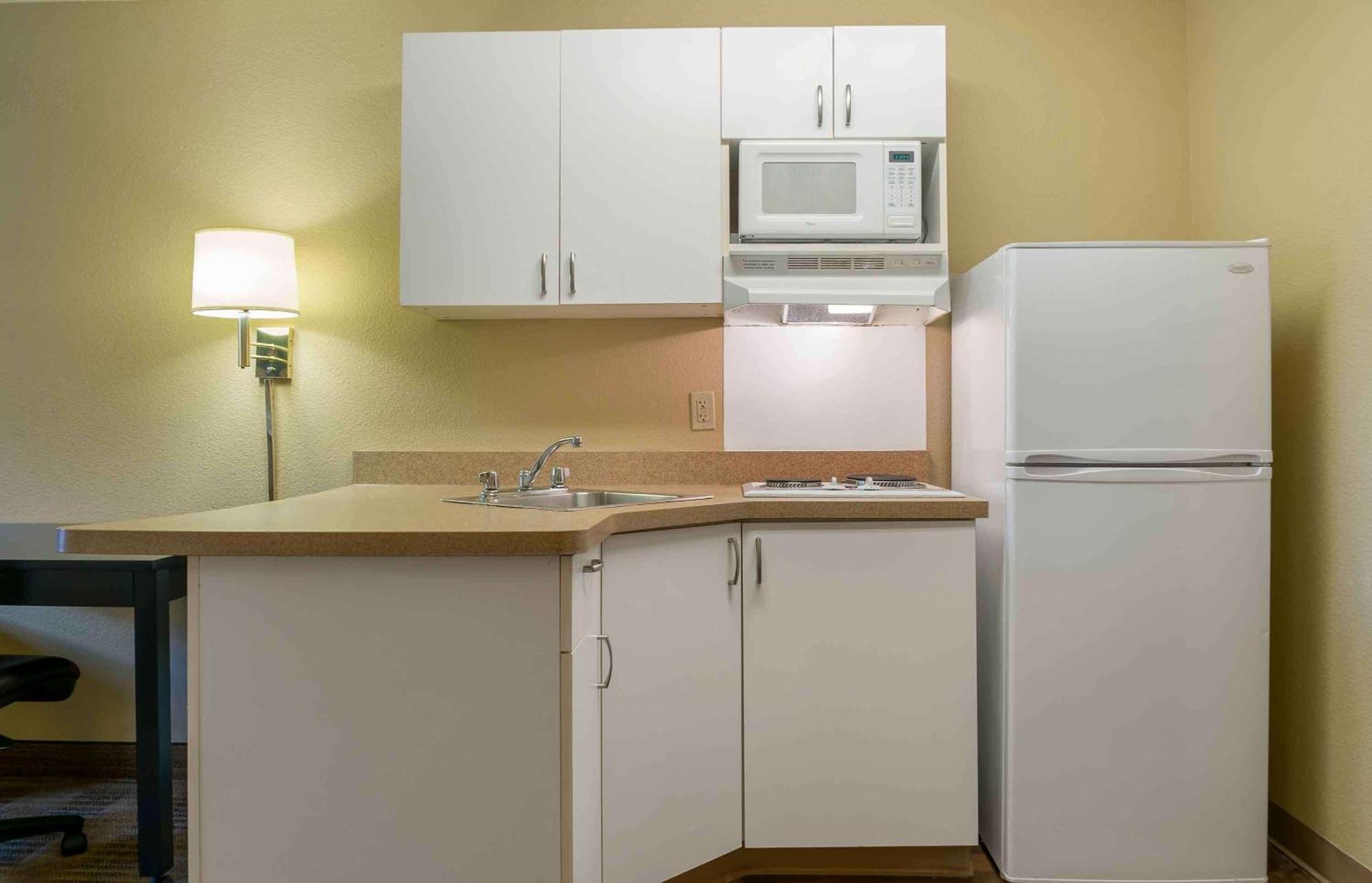 Extended Stay America Suites - Detroit - Metropolitan Airport Romulus Exterior foto