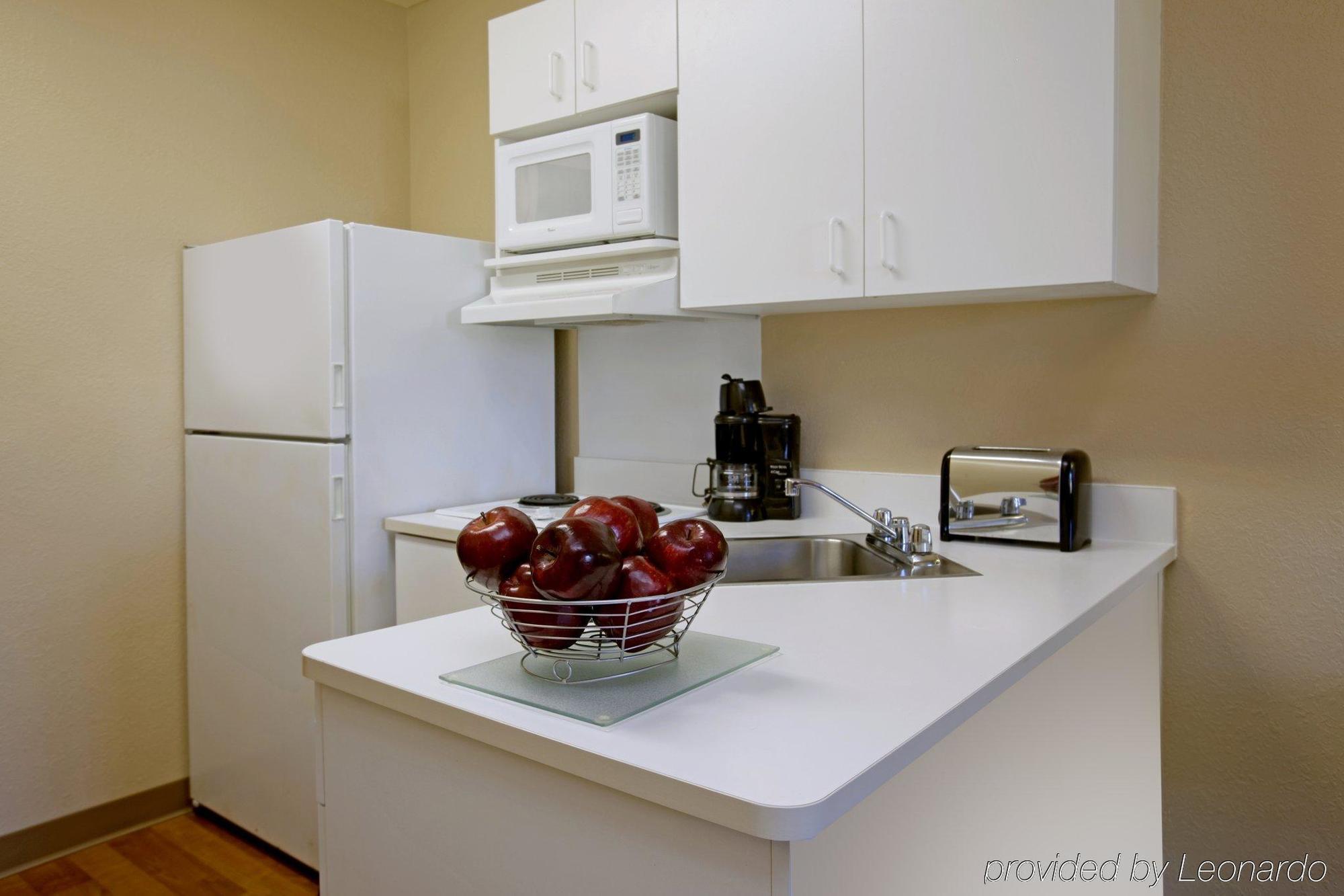 Extended Stay America Suites - Detroit - Metropolitan Airport Romulus Exterior foto